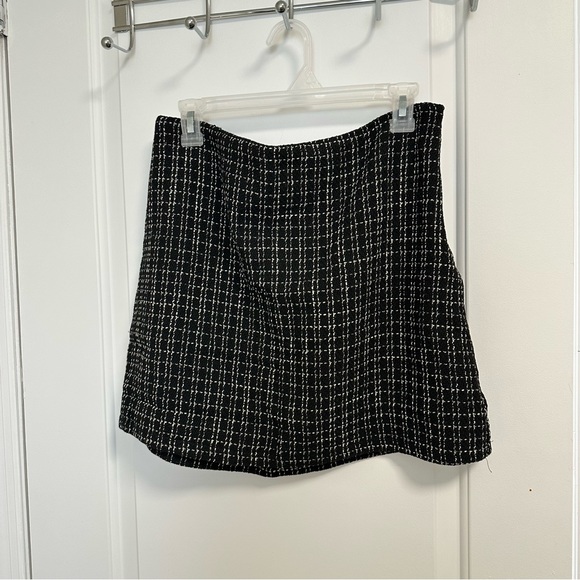 Grey Bandit  - Eve Tweed Skirt - Picture 2 of 7